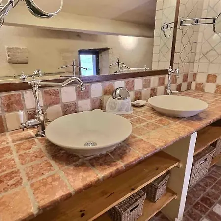 Chez Lydia - Loft Cosy, Depart Canoe A Pied, Proche Pont-du-gard Et Uzes Lejlighed Remoulins