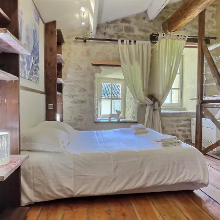 Chez Lydia - Loft Cosy, Depart Canoe A Pied, Proche Pont-du-gard Et Uzes Lejlighed