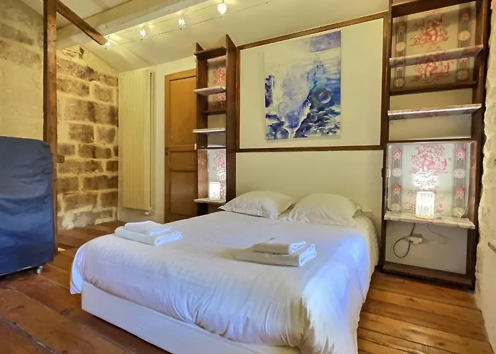 Chez Lydia - Loft Cosy, Départ Canoë à Pied, Proche Pont-du-gard Et Uzès Apartamento